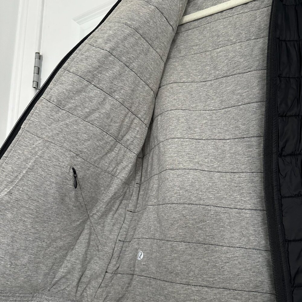 Lululemon Reversible Jacket - Picture 2 of 4